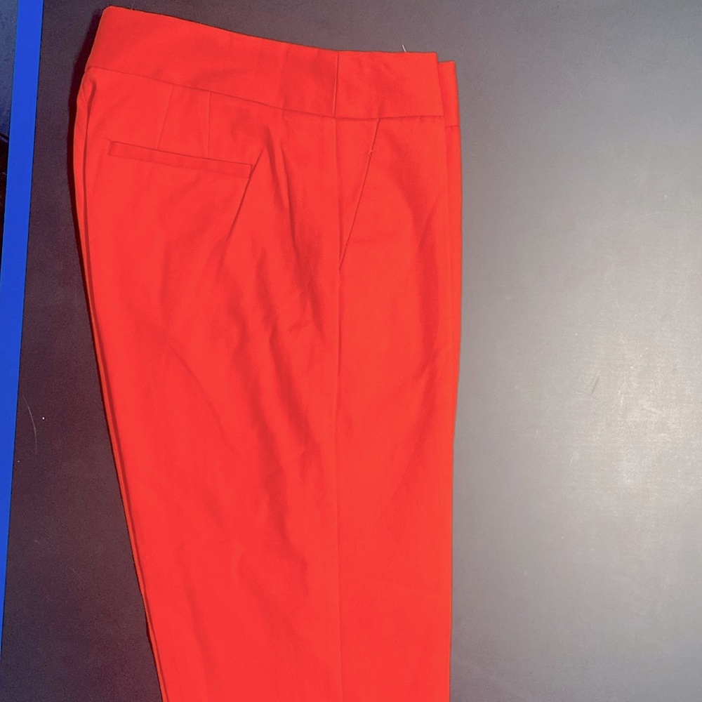 New, summer pants.Slim crops